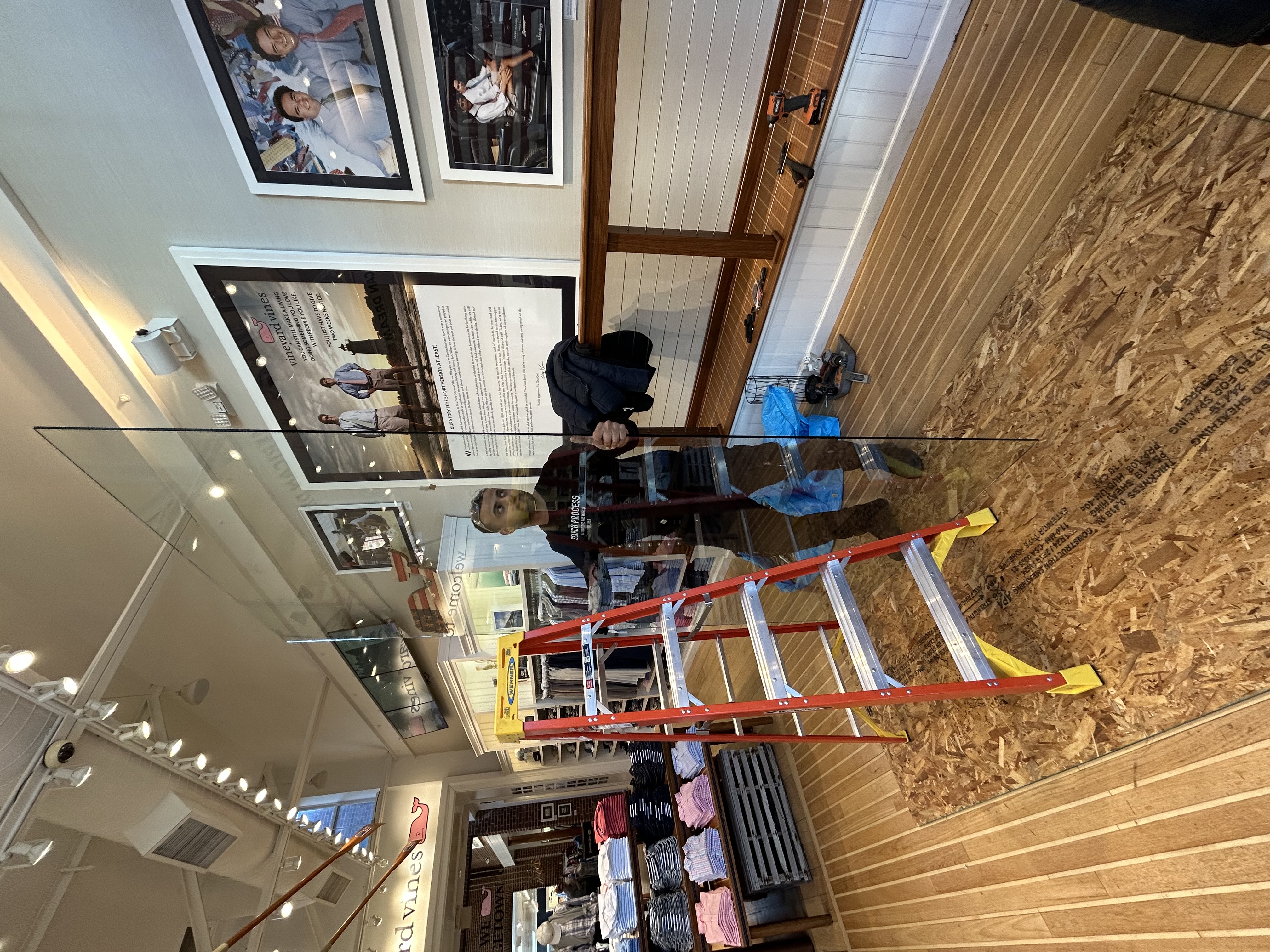 Edge Glass retail store interior glass installation